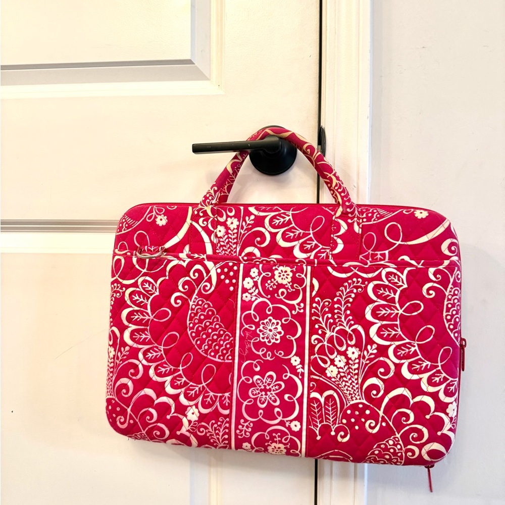 Vera Bradley Pink and White Laptop Case